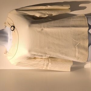 RQT women's pullover sweater 3/4sleeve medium cream neck pin deco